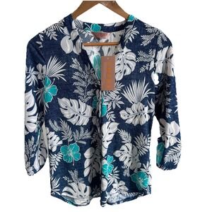 Amana Womens Floral Print Shirt M 3/4 Sleeve Blouse Shirt NEW Vacation Hawaii
